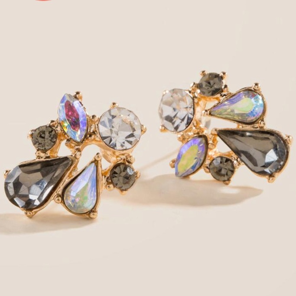 Francescas Bristowe cluster stud earrings